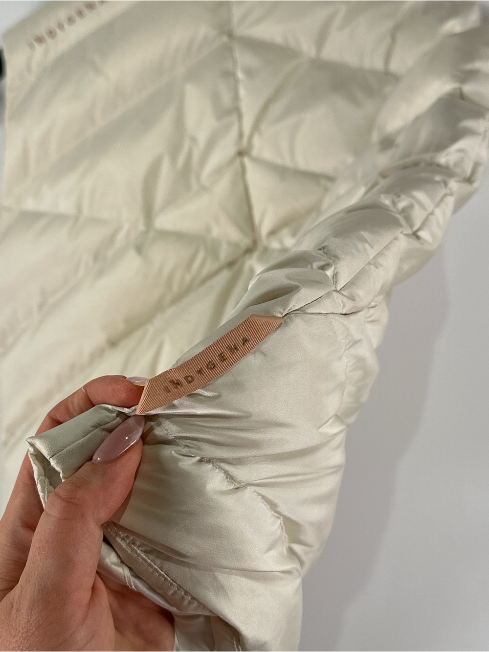 Indygena Papluma II Vest Asymmetrical Duck Down Cream S - Picture 4 of 16